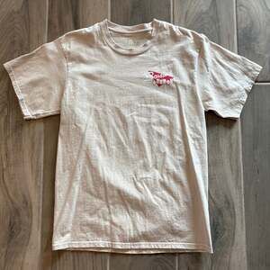 Barstool Sports Graphic Cream T-Shirt Medium “Saturdays are for the boys”